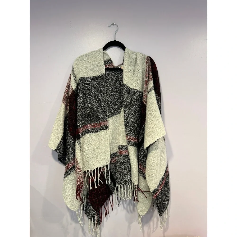 Plaid blanket‎ Poncho